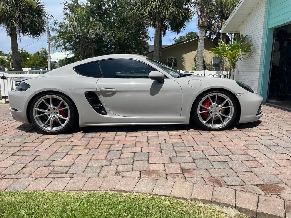 2018 Porsche 718 Cayman S - Image 2 of 16