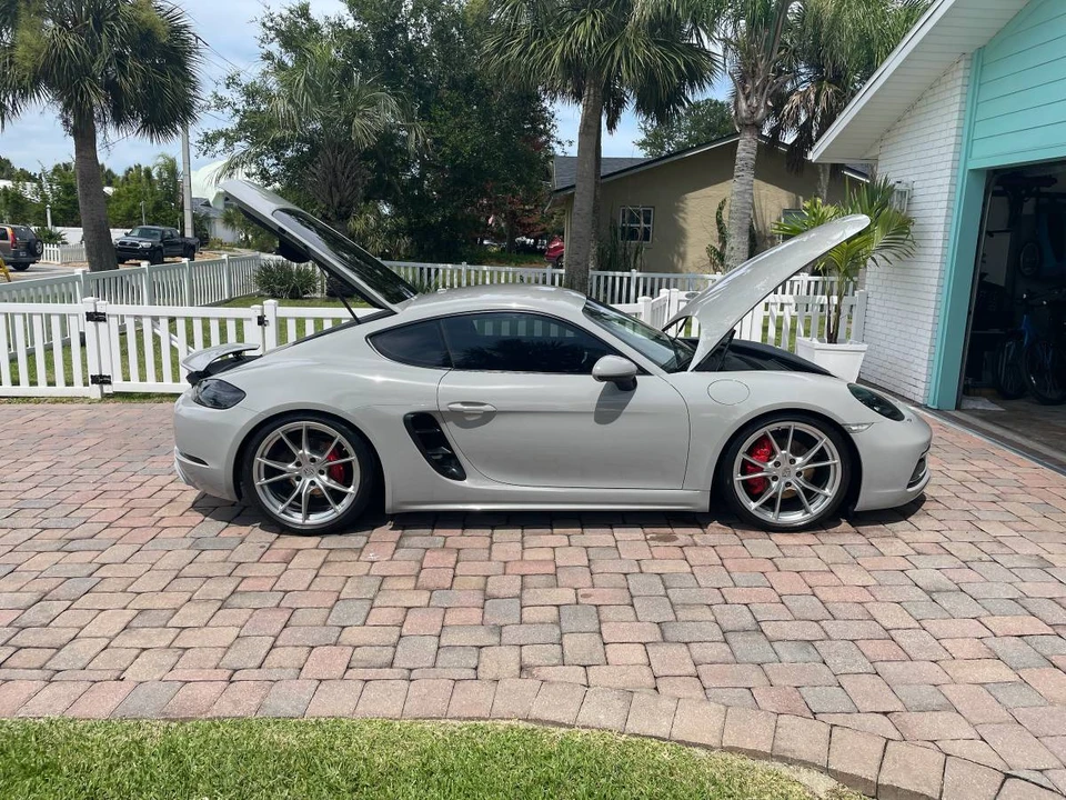 2018 Porsche 718 Cayman S - Image 14 of 16