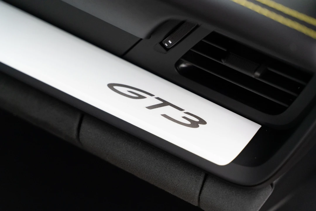 2024 Porsche 992 GT3 - Image 11 of 24