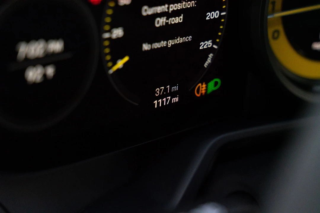 2024 Porsche 992 GT3 - Image 16 of 24
