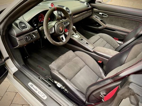 2021 Porsche 718 Boxster GTS 4.0 - Image 17 of 21