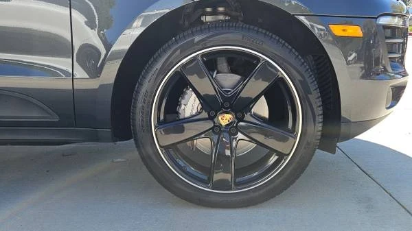 2017 Porsche Macan S - Image 9 of 19