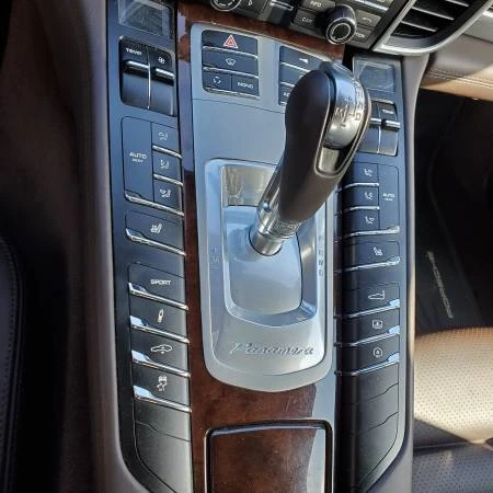 2010 Porsche 970 Panamera 4S - Image 10 of 12
