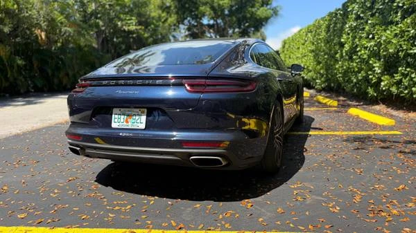 2020 Porsche 971 Panamera - Image 6 of 15
