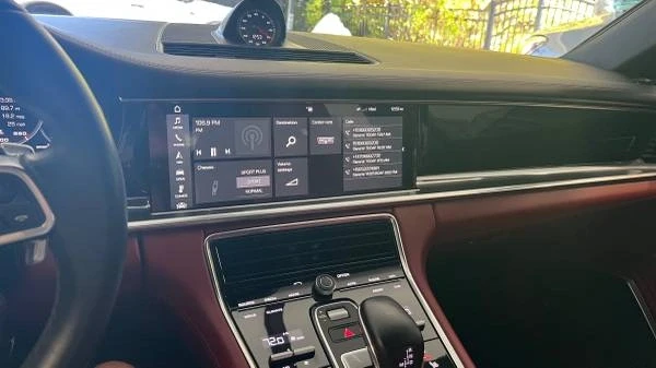 2017 Porsche 970 Panamera 4S - Image 16 of 19