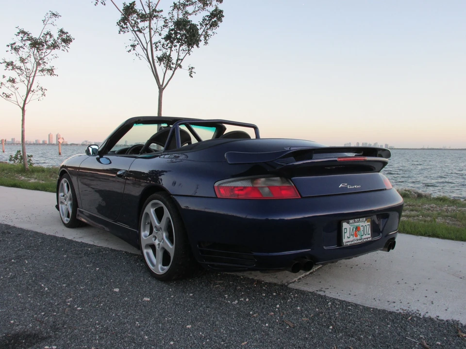 2002 Porsche 996 Turbo - Image 11 of 31