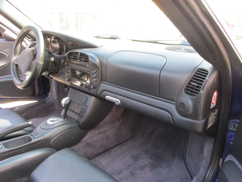 2002 Porsche 996 Turbo - Image 29 of 31