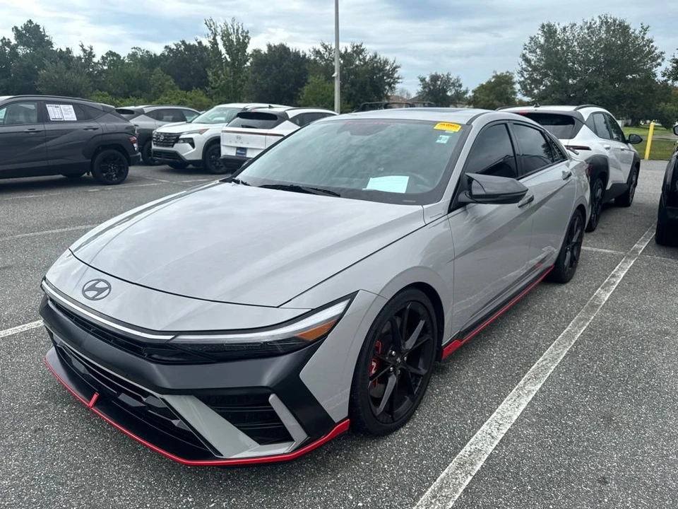 2024 Hyundai Elantra - Image 2 of 2