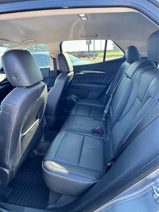 2023 Buick Envision - Image 4 of 5