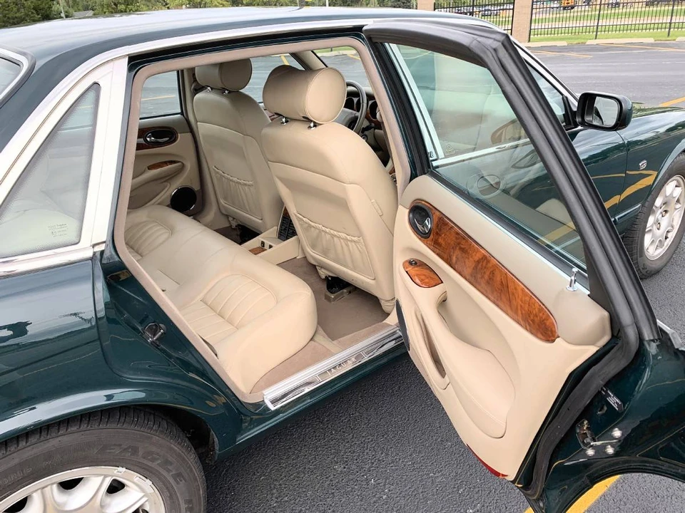 2000 Jaguar X308 XJ - Image 12 of 15