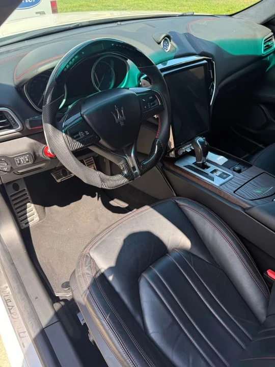 2014 Maserati Ghibli 3rd Gen - Image 2 of 10