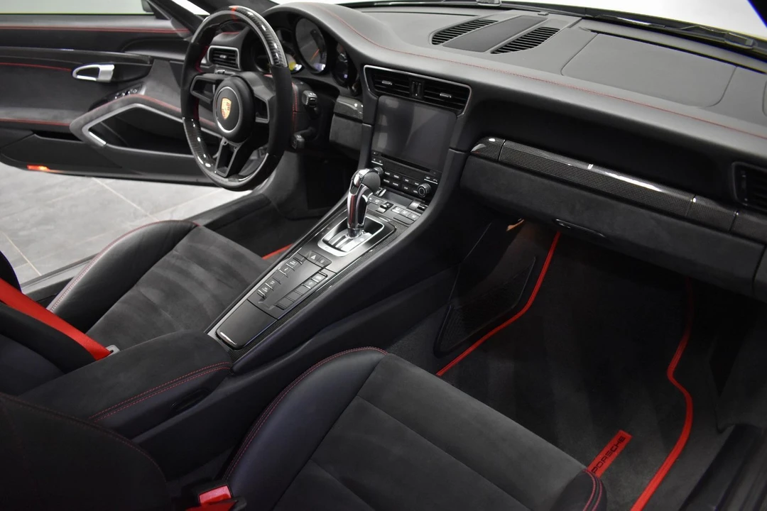 2018 Porsche 991 GT3 - Image 4 of 10