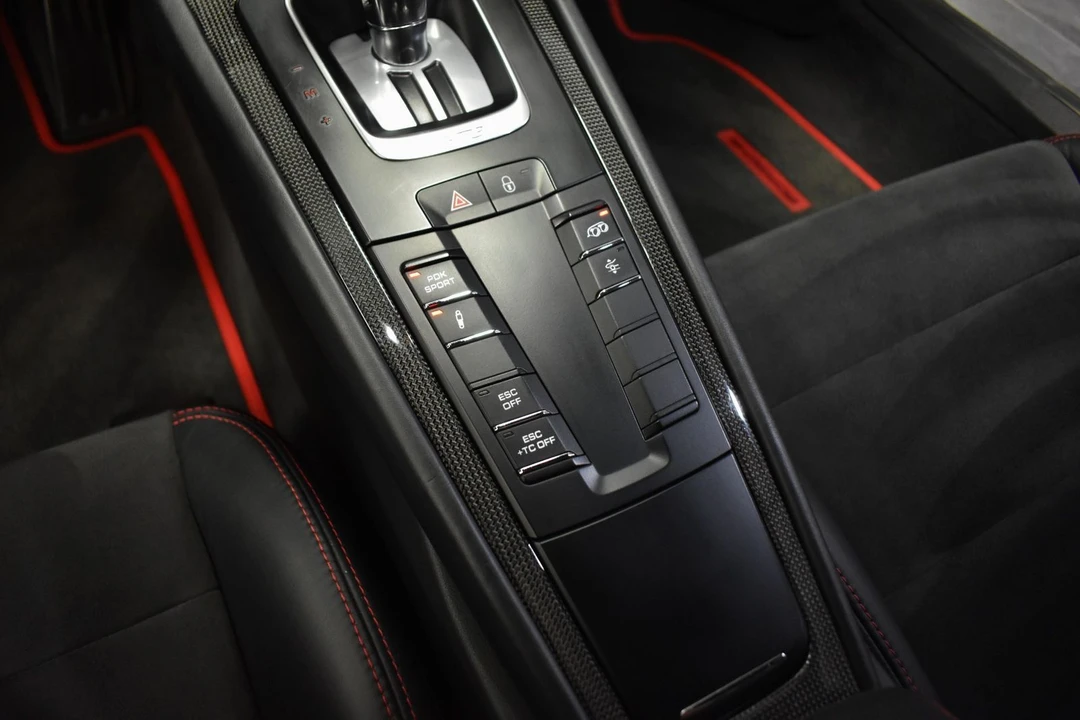 2018 Porsche 991 GT3 - Image 5 of 10