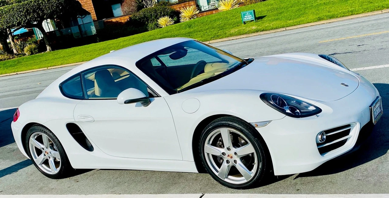 2014 Porsche 981 Cayman S - Image 7 of 31