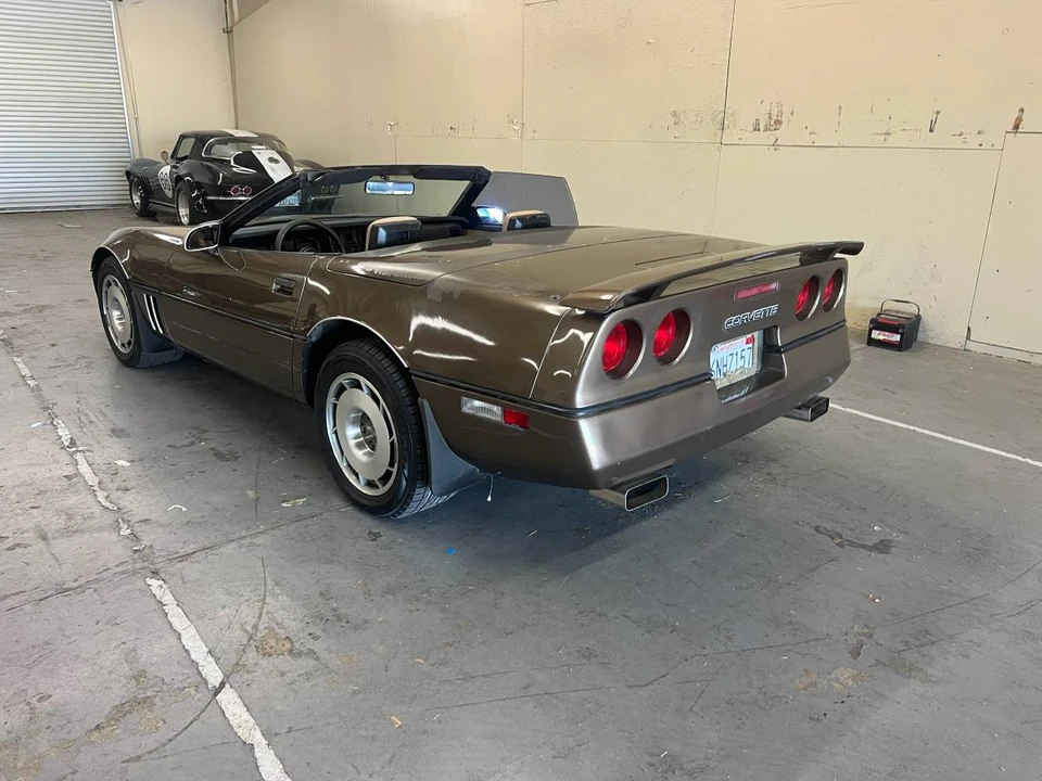 1987 Chevrolet Corvette C4 - Image 5 of 17