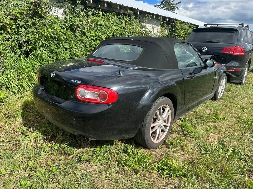 2010 Mazda NC MX-5 Miata - Image 3 of 7