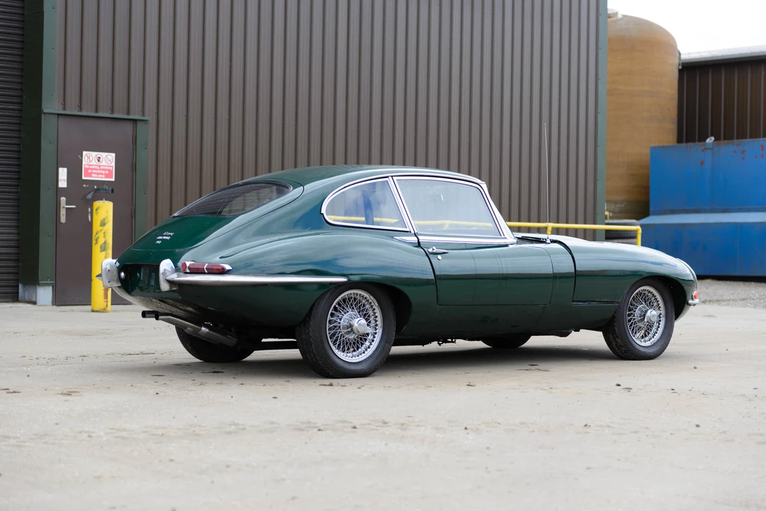 Jaguar E-Type Series 1 2+2 - Image 11 of 31