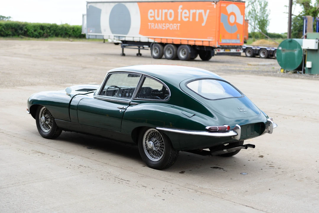 Jaguar E-Type Series 1 2+2 - Image 15 of 31