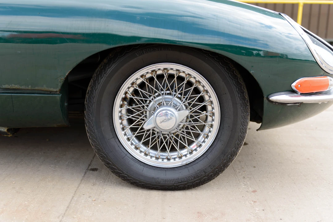 Jaguar E-Type Series 1 2+2 - Image 21 of 31