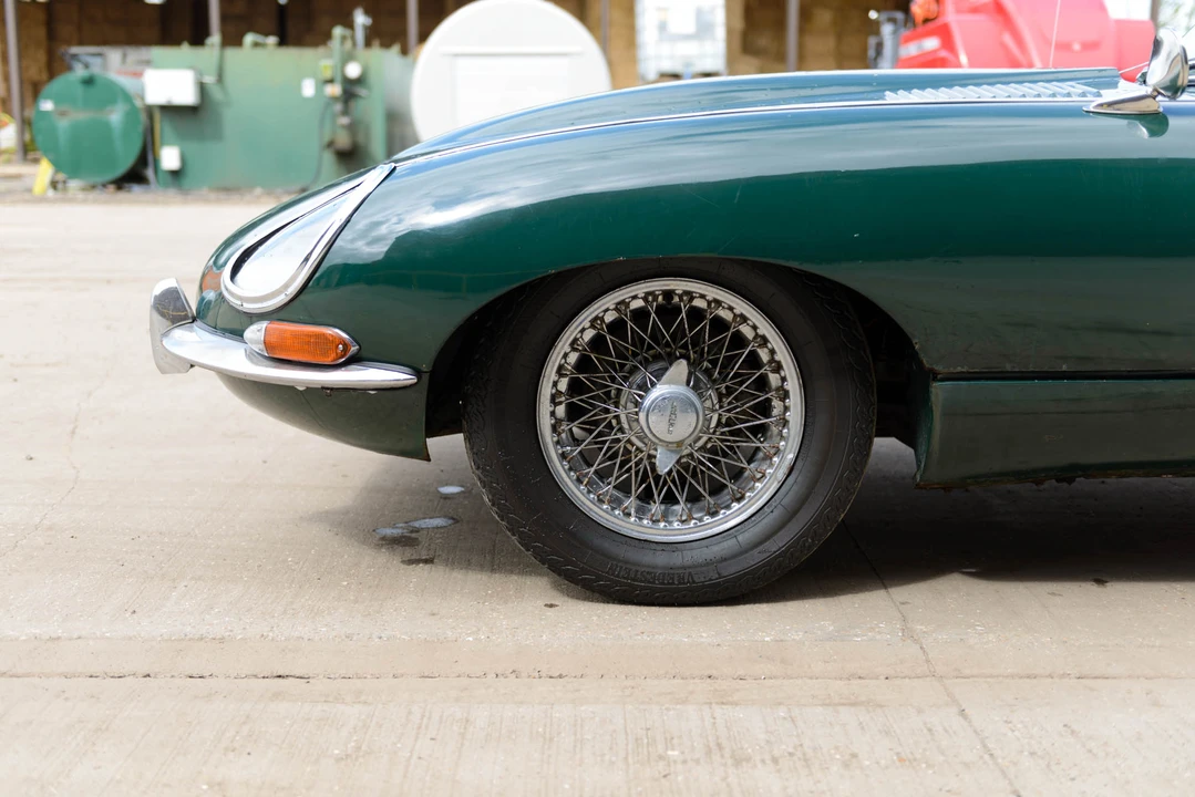Jaguar E-Type Series 1 2+2 - Image 23 of 31