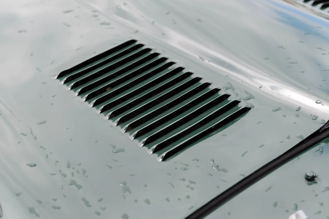 Jaguar E-Type Series 1 2+2 - Image 26 of 31