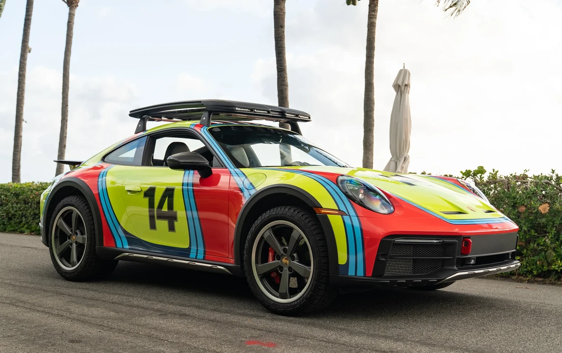 2024 Porsche 992 Dakar - Image 17 of 31