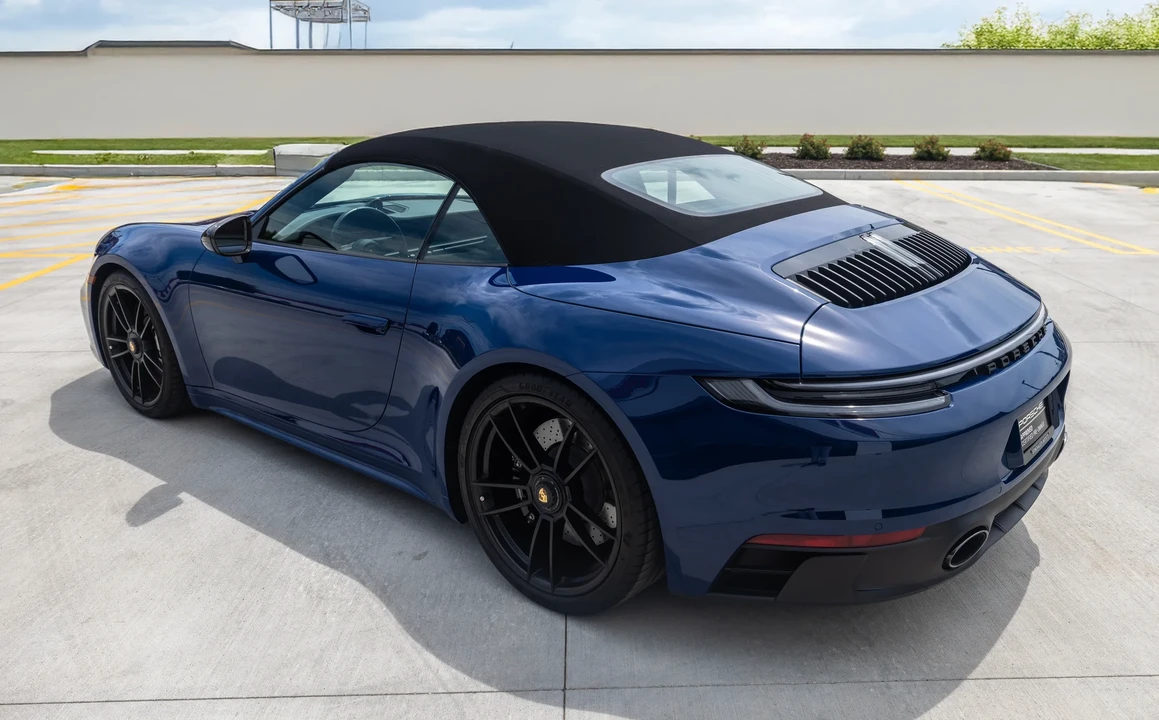 2022 Porsche 992 Carrera GTS - Image 16 of 31