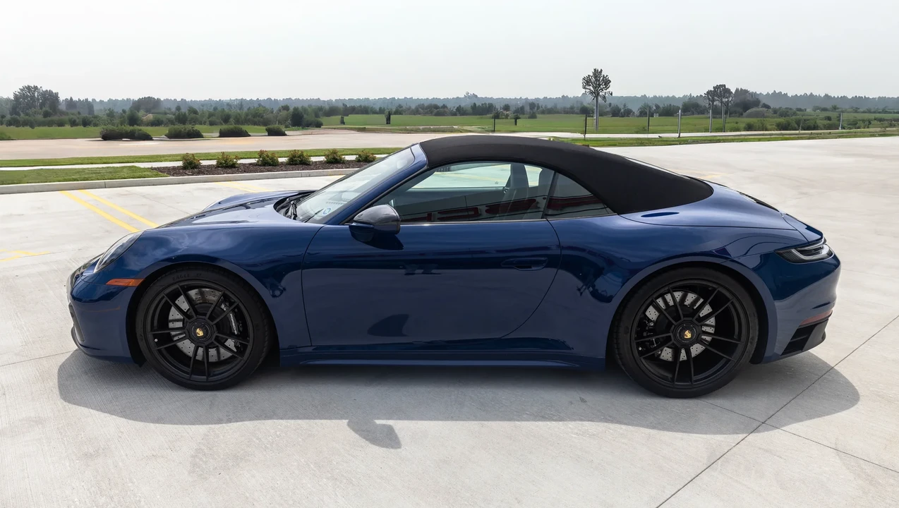 2022 Porsche 992 Carrera GTS - Image 21 of 31