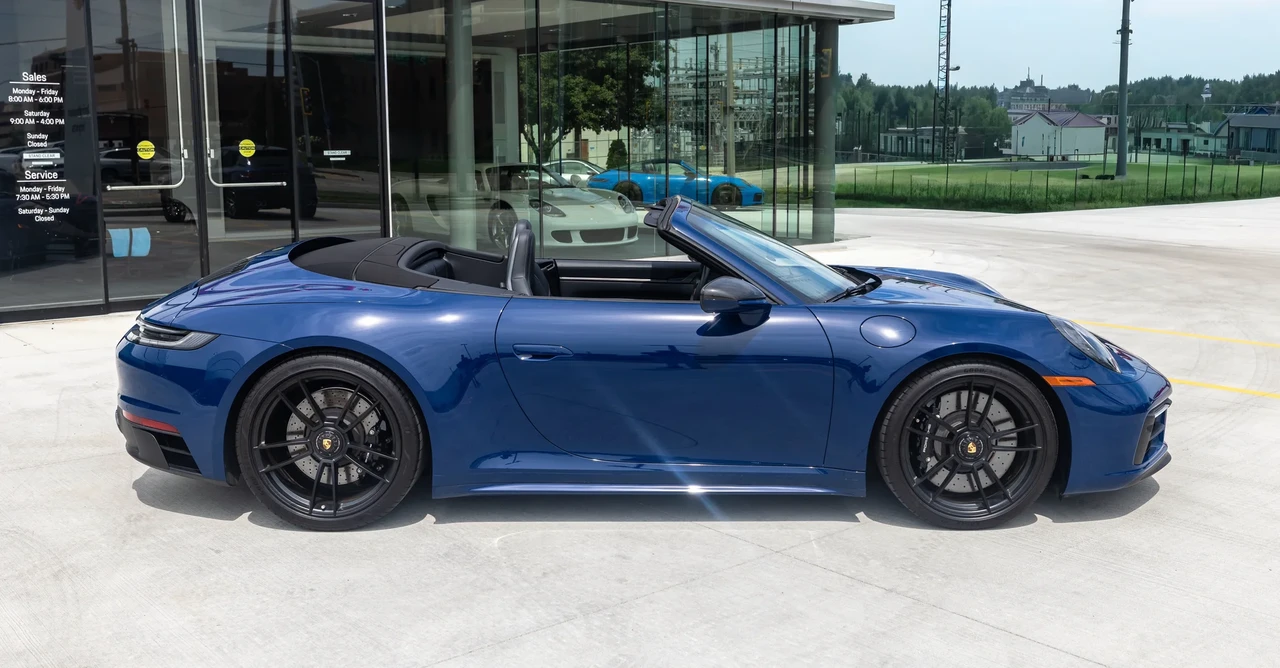2022 Porsche 992 Carrera GTS - Image 7 of 31