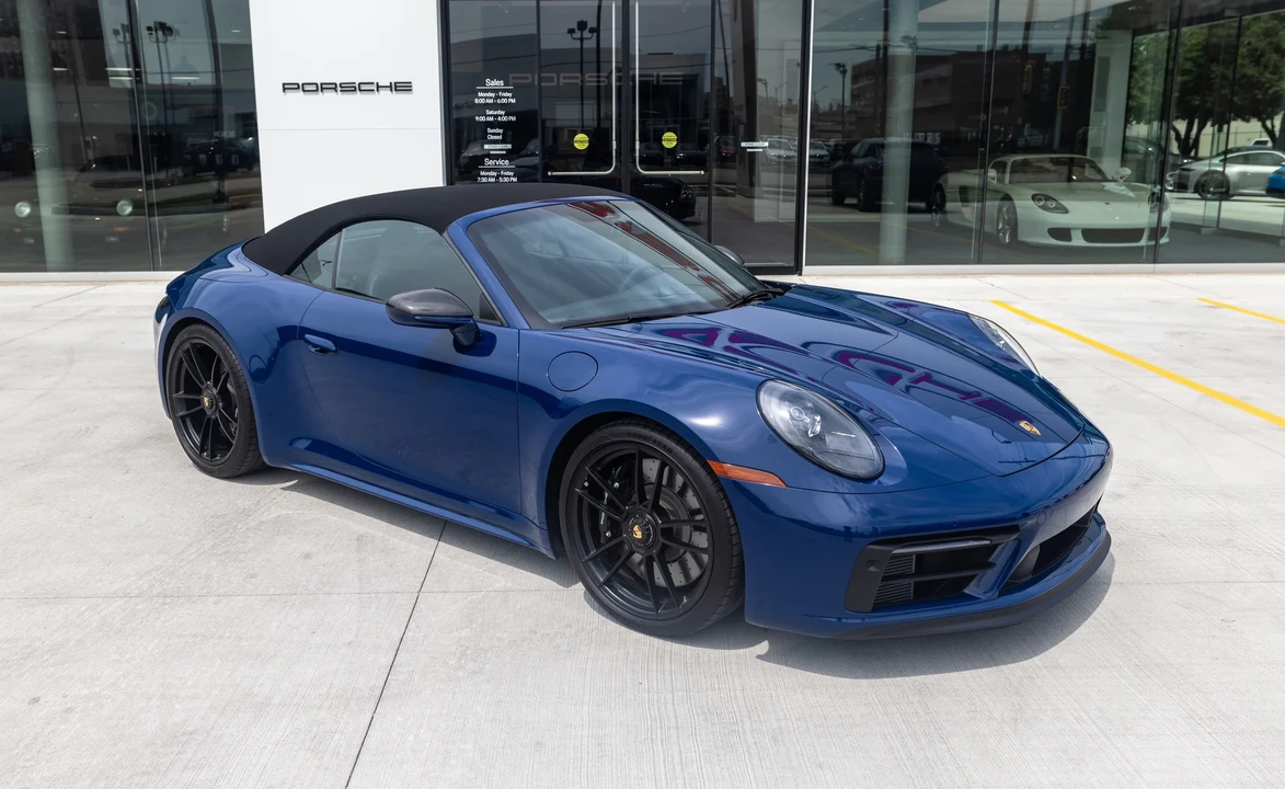 2022 Porsche 992 Carrera GTS - Image 2 of 31