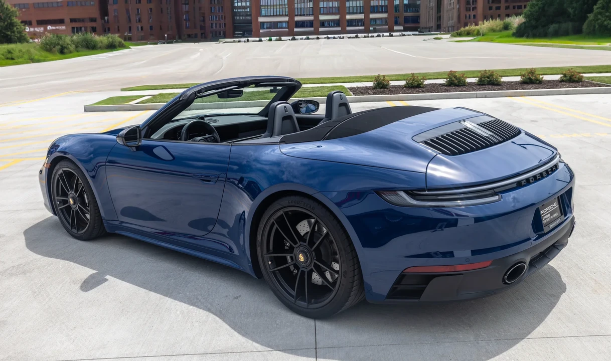 2022 Porsche 992 Carrera GTS - Image 15 of 31