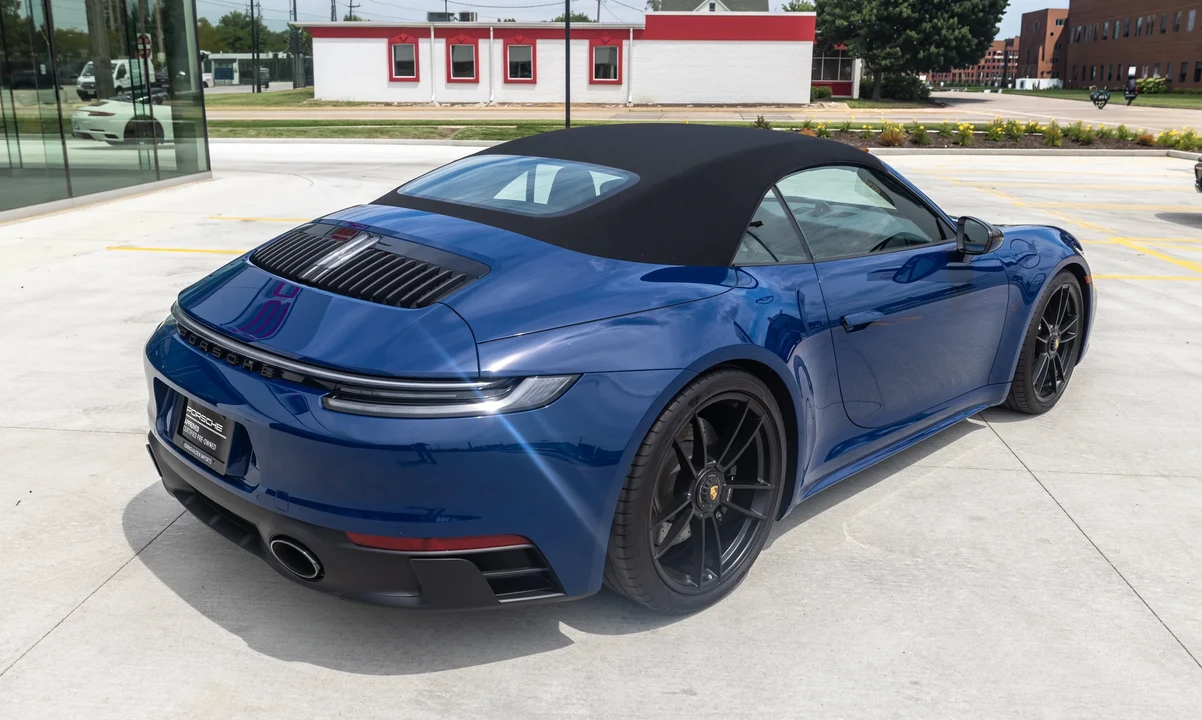 2022 Porsche 992 Carrera GTS - Image 9 of 31