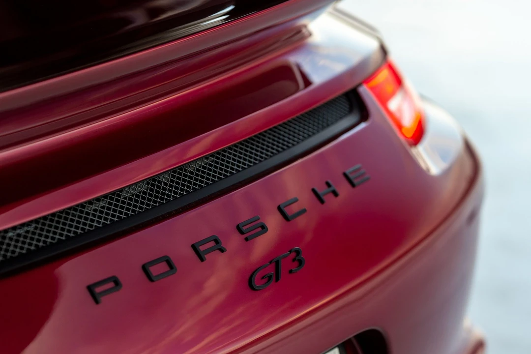 2015 Porsche 991 GT3 - Image 9 of 20