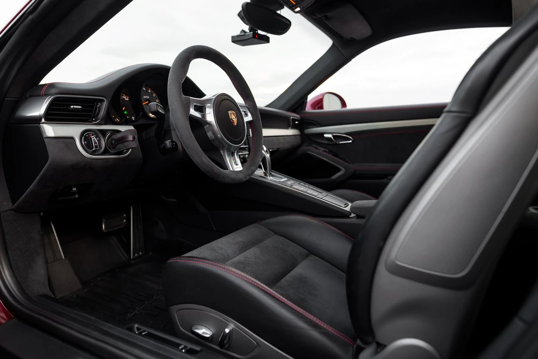 2015 Porsche 991 GT3 - Image 15 of 20