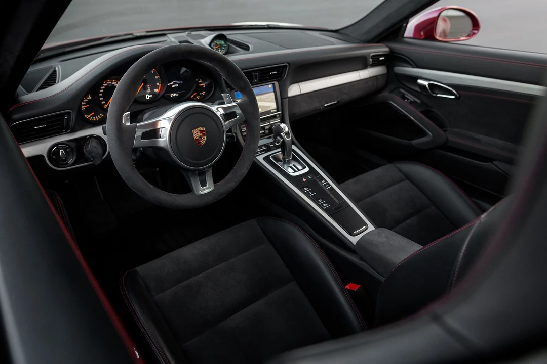 2015 Porsche 991 GT3 - Image 17 of 20