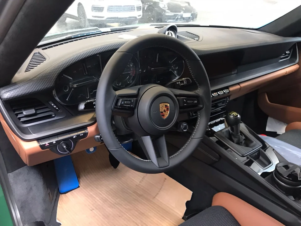 2022 Porsche 992 GT3 - Image 5 of 5