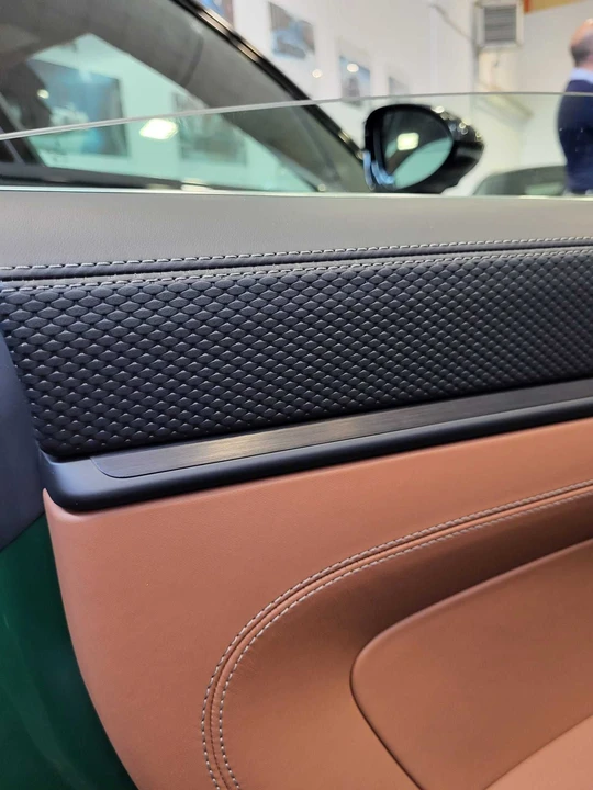 2022 Porsche 992 GT3 - Image 4 of 5