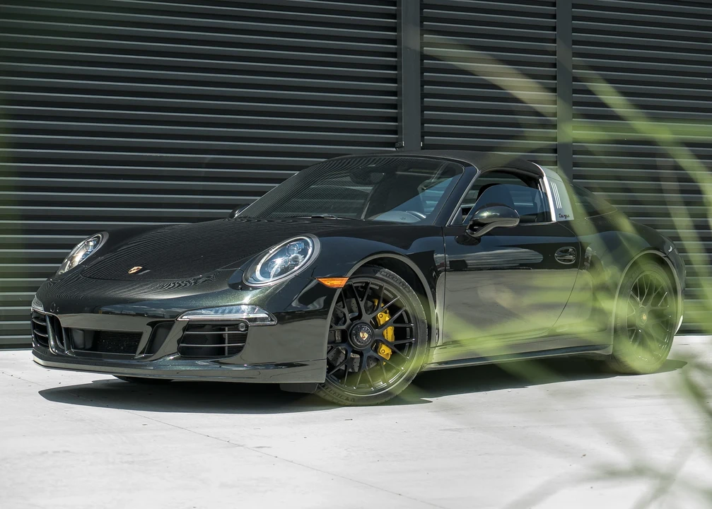 2016 Porsche 991 Targa 4 GTS - Image 8 of 31