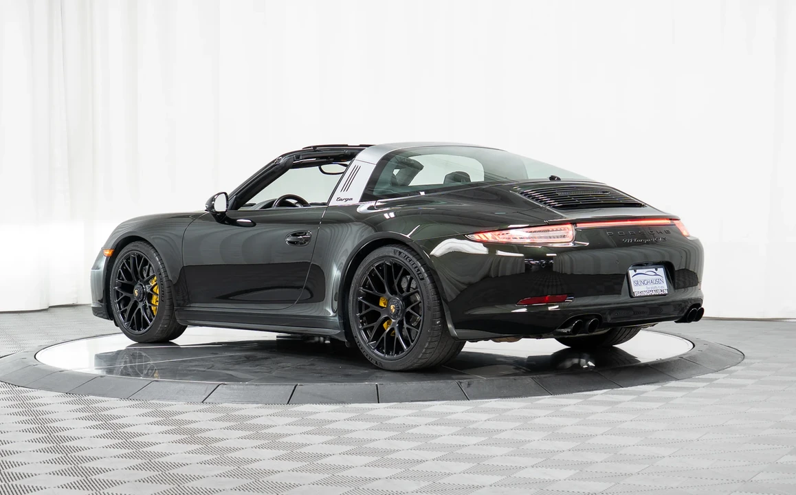 2016 Porsche 991 Targa 4 GTS - Image 21 of 31