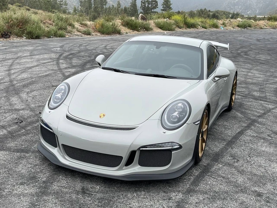 2015 Porsche 991 GT3 - Image 2 of 12
