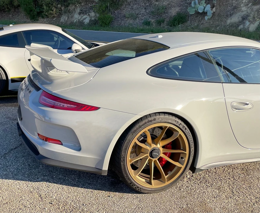 2015 Porsche 991 GT3 - Image 4 of 12
