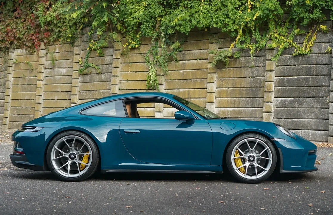 2022 Porsche 992 GT3 Touring - Image 5 of 6