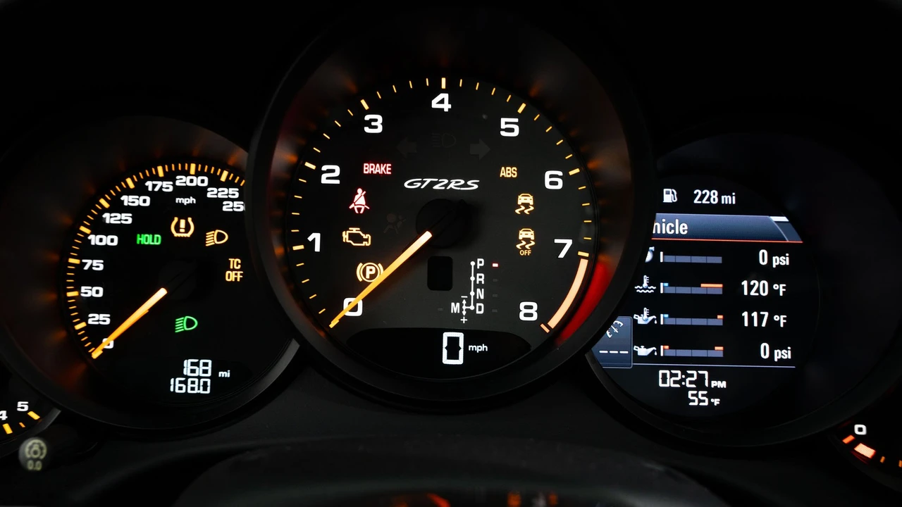2018 Porsche 991 GT2 RS - Image 8 of 15