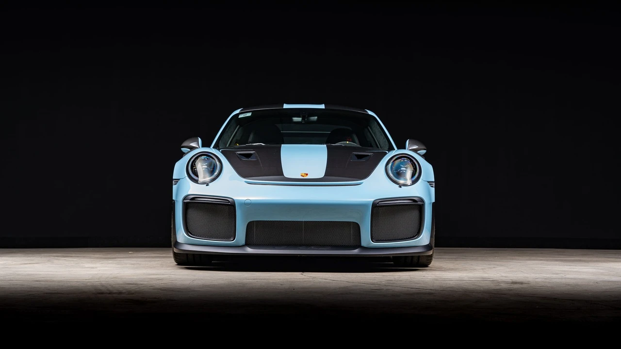 2018 Porsche 991 GT2 RS - Image 10 of 15
