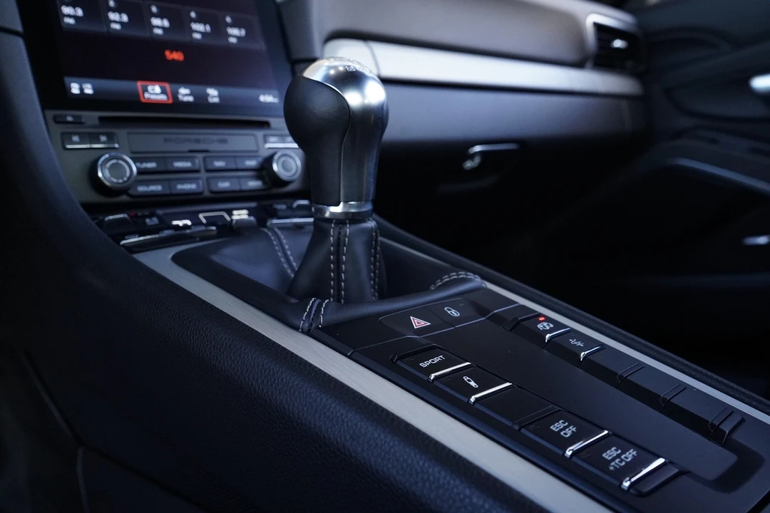 2018 Porsche 991 GT3 - Image 12 of 15