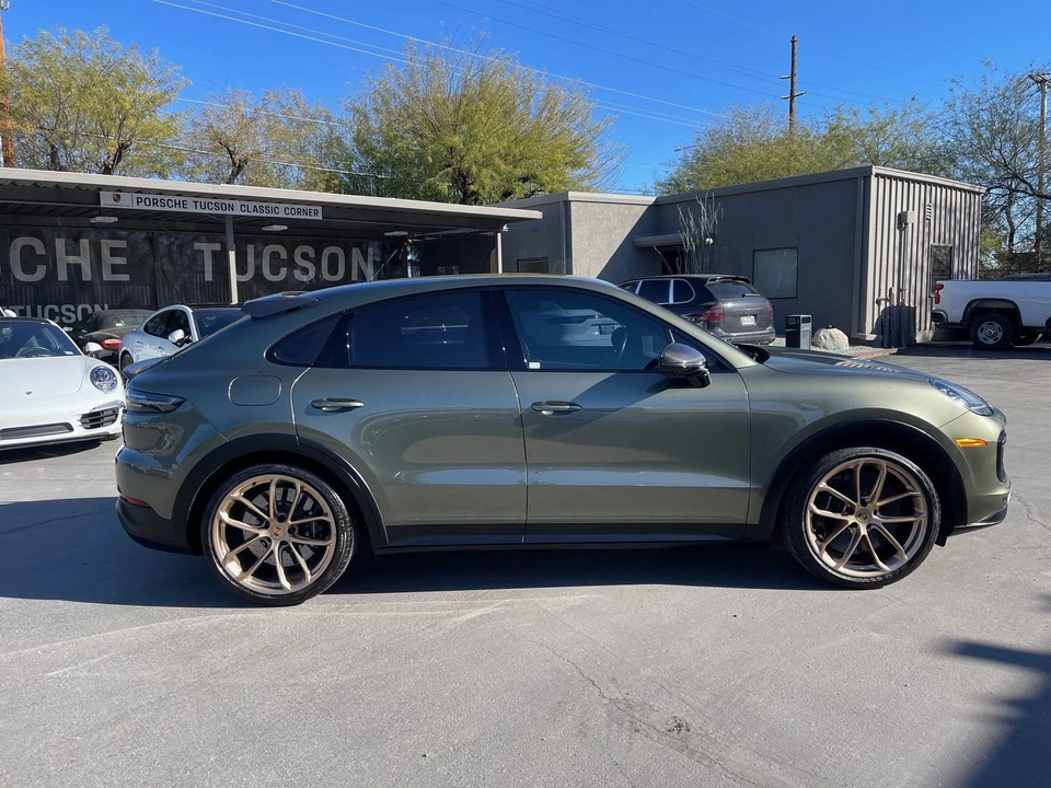 2022 Porsche 9Y0/9Y3 Cayenne Turbo GT - Image 3 of 14