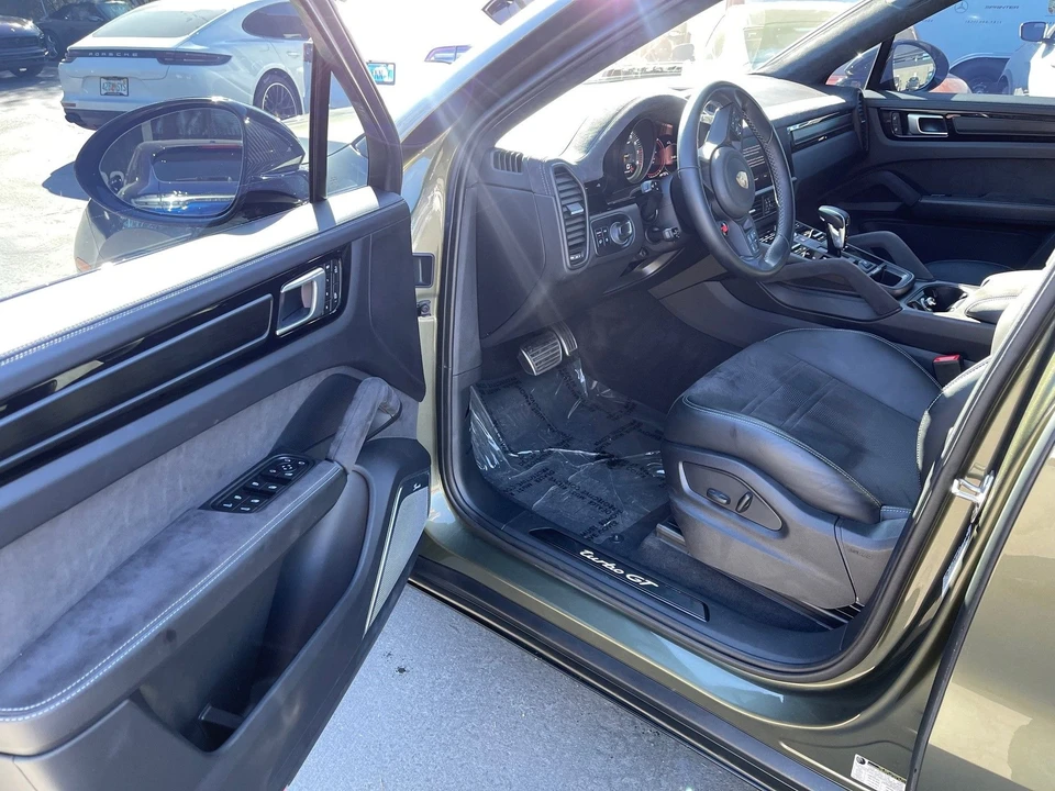 2022 Porsche 9Y0/9Y3 Cayenne Turbo GT - Image 7 of 14