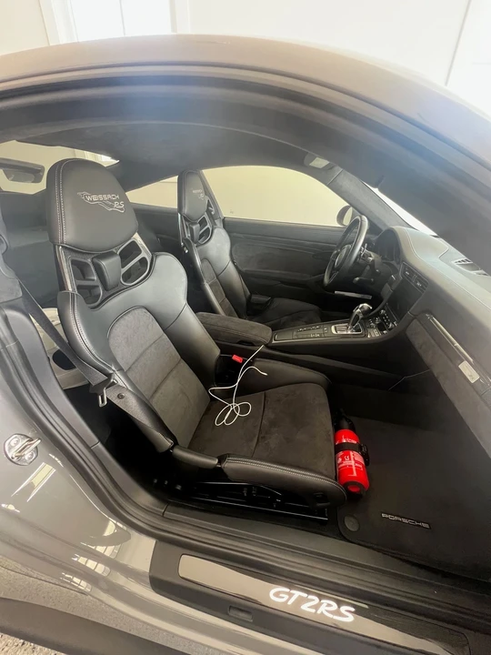 2018 Porsche 991 GT2 RS - Image 4 of 7