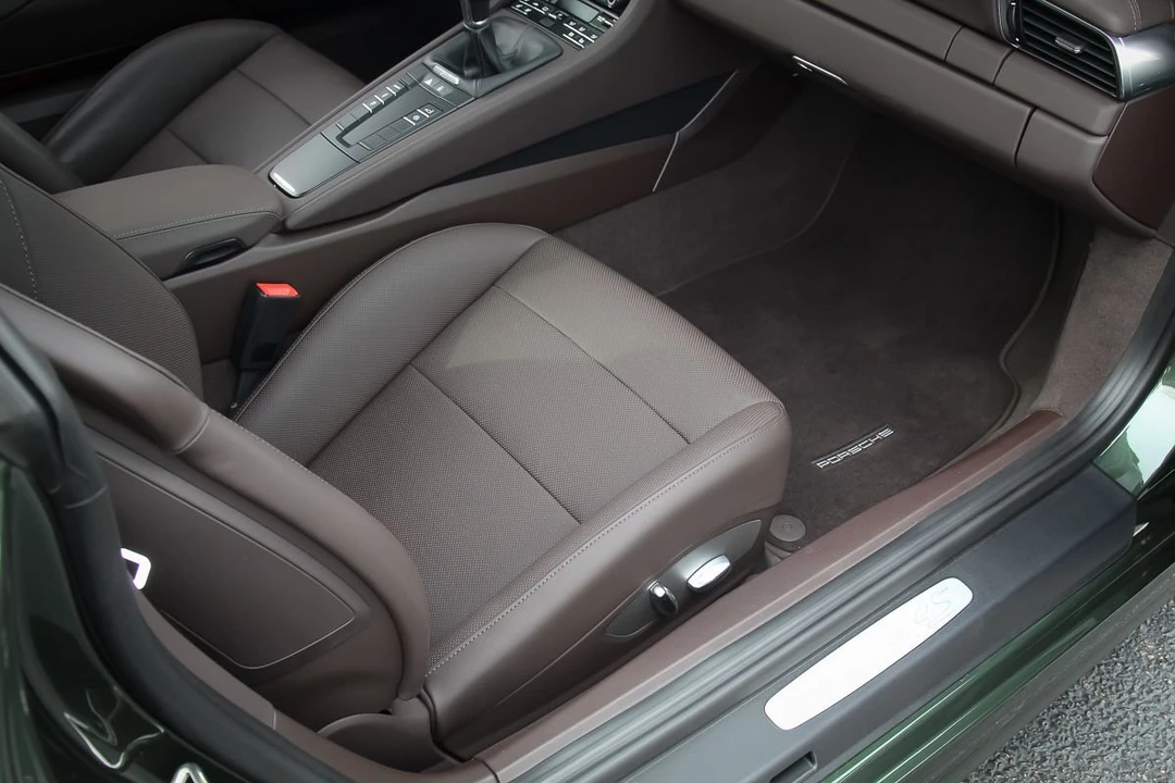 2018 Porsche 991 Carrera 4S - Image 18 of 22