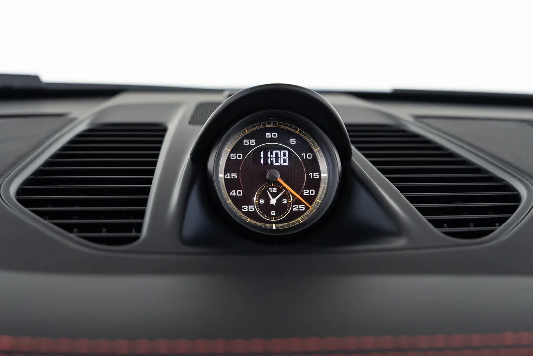 2018 Porsche 991 GT2 RS - Image 17 of 27